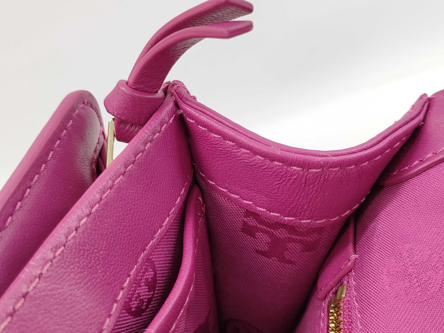 Tory Burch Chain Shoulder Bag