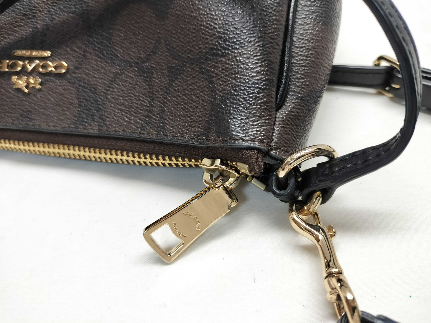 COACH Signature 3-Piece Shoulder Bag Set