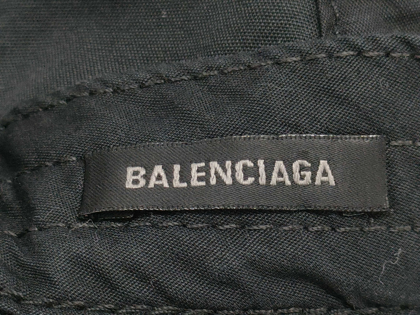 BALENCIAGA Caps and other accessories
