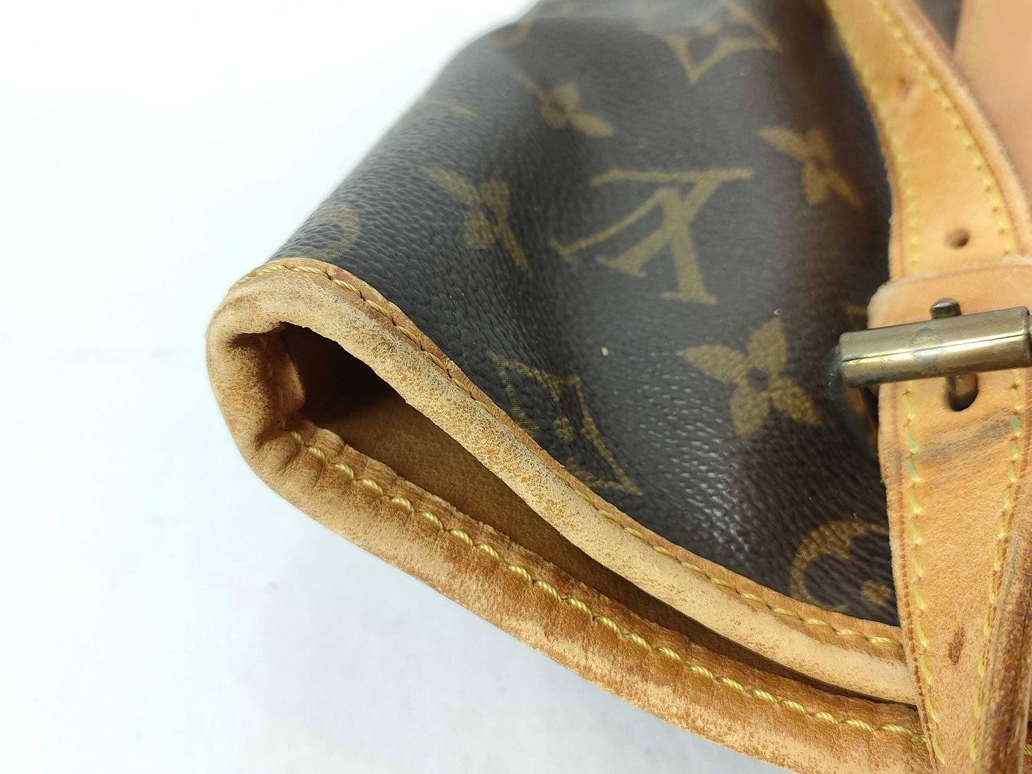 LOUIS VUITTON RFID Unverifiable, Serial Unverifiable, Monogram M42236/Baguette GM/Medium Junk/Undated Tote Bag