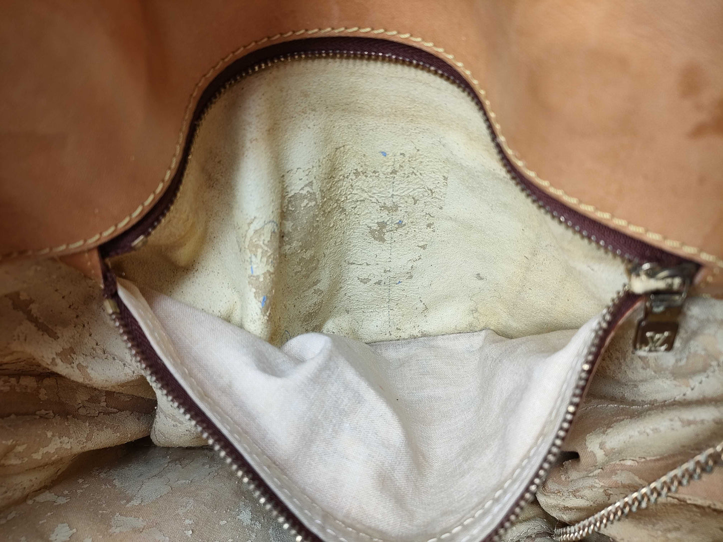 LOUIS VUITTON RFID Unverifiable, Serial Unverifiable, Monogram M42236/Baguette GM/Medium Junk/Undated Tote Bag