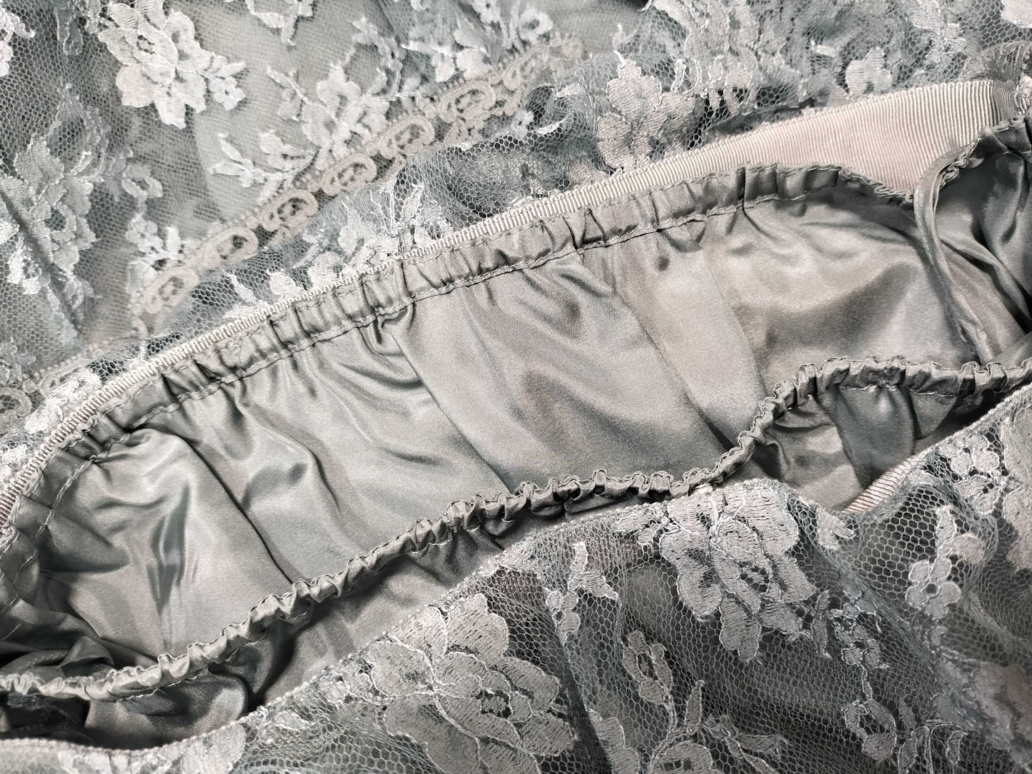GUCCI 699241 Floral Lace Maxi Skirt with tags