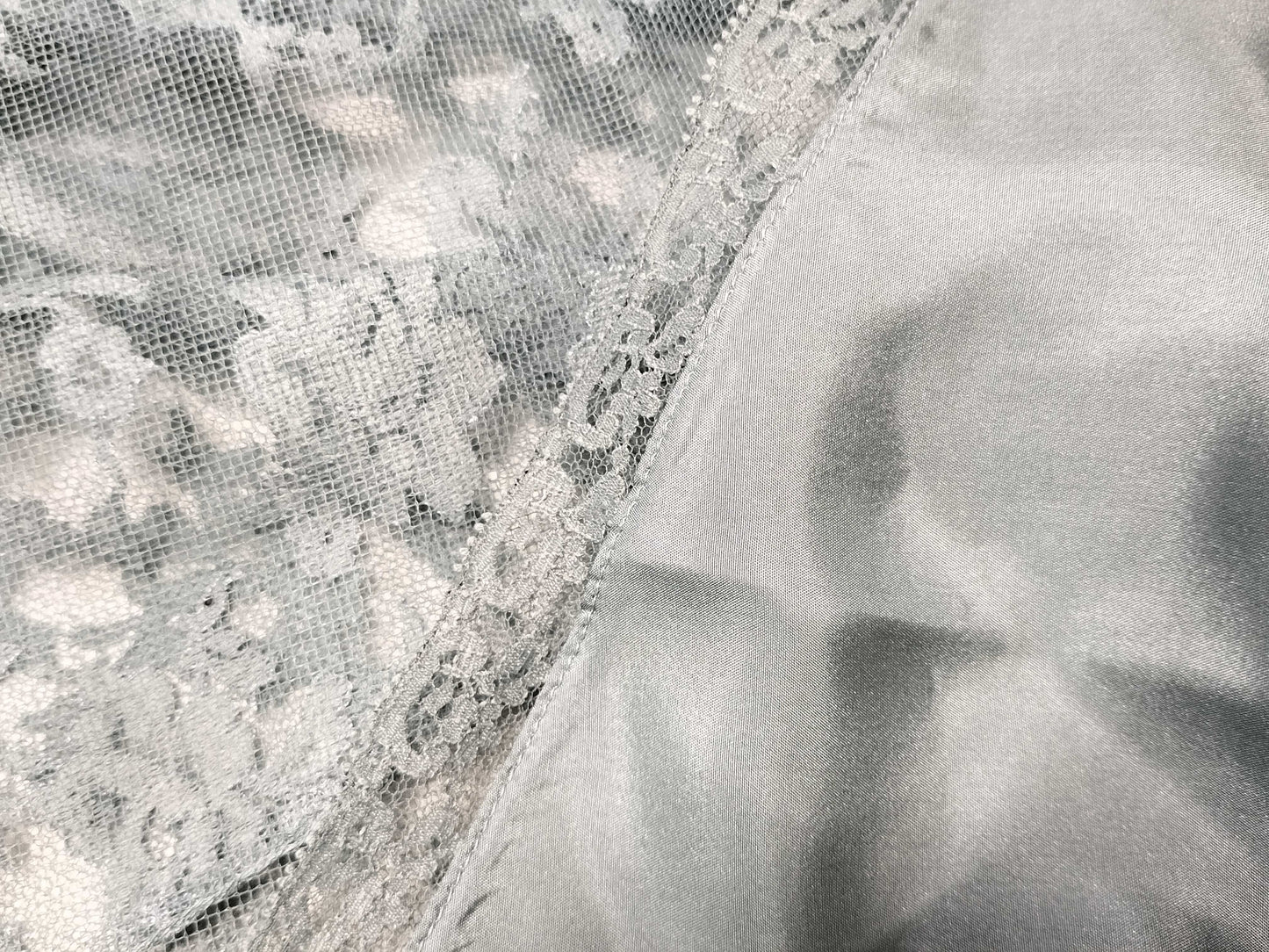 GUCCI 699241 Floral Lace Maxi Skirt with tags