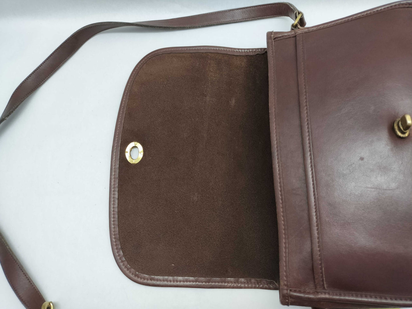 COACH Leather Shoulder Bag Flap Brown 208 Shoulder Bag