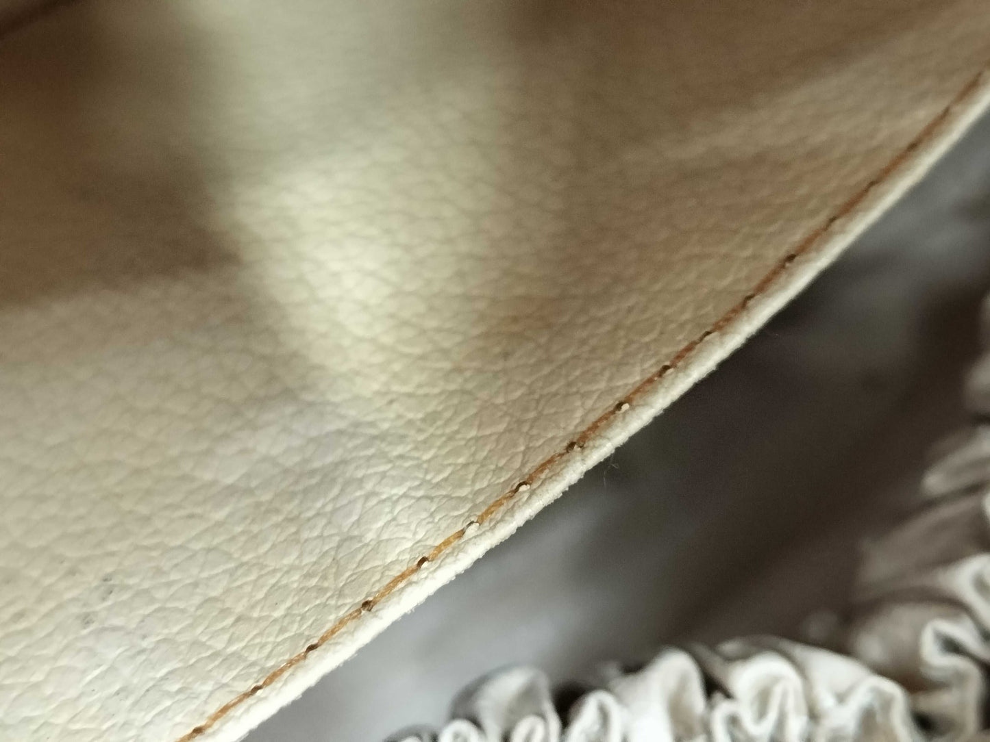 LOUIS VUITTON Monogram M47522 True Toilet Pouch