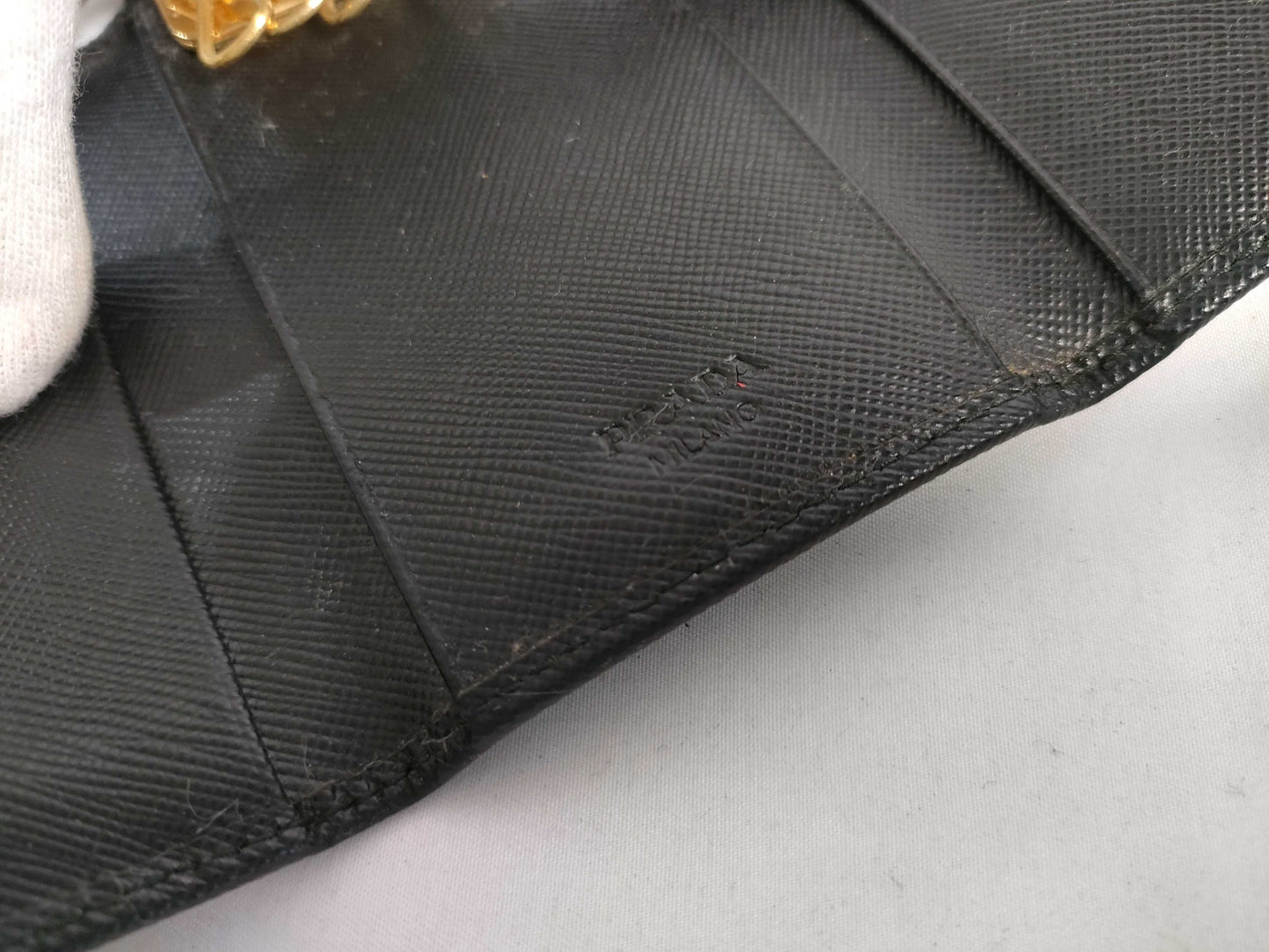 PRADA Saffiano 6-ring key case with chips