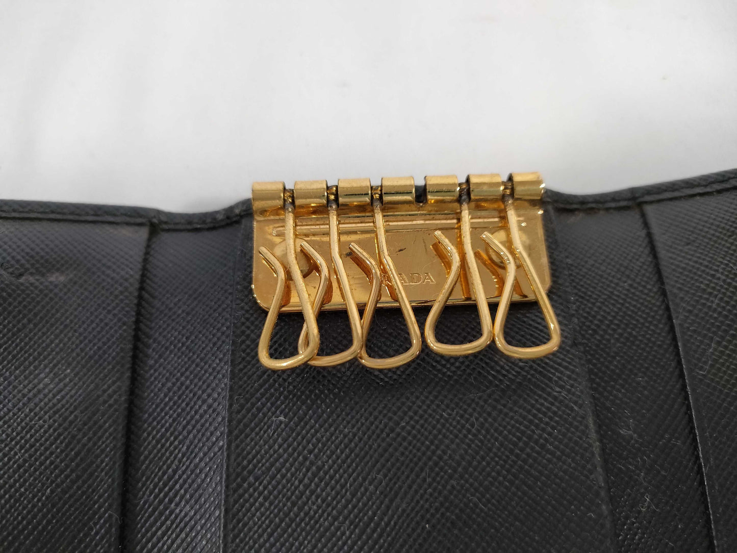 PRADA Saffiano 6-ring key case with chips