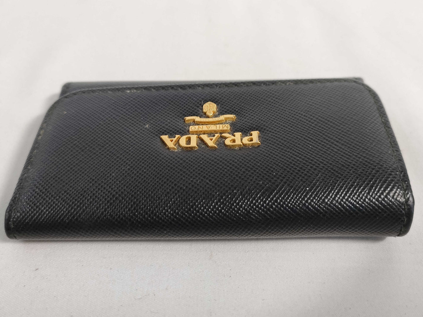 PRADA Saffiano 6-ring key case with chips