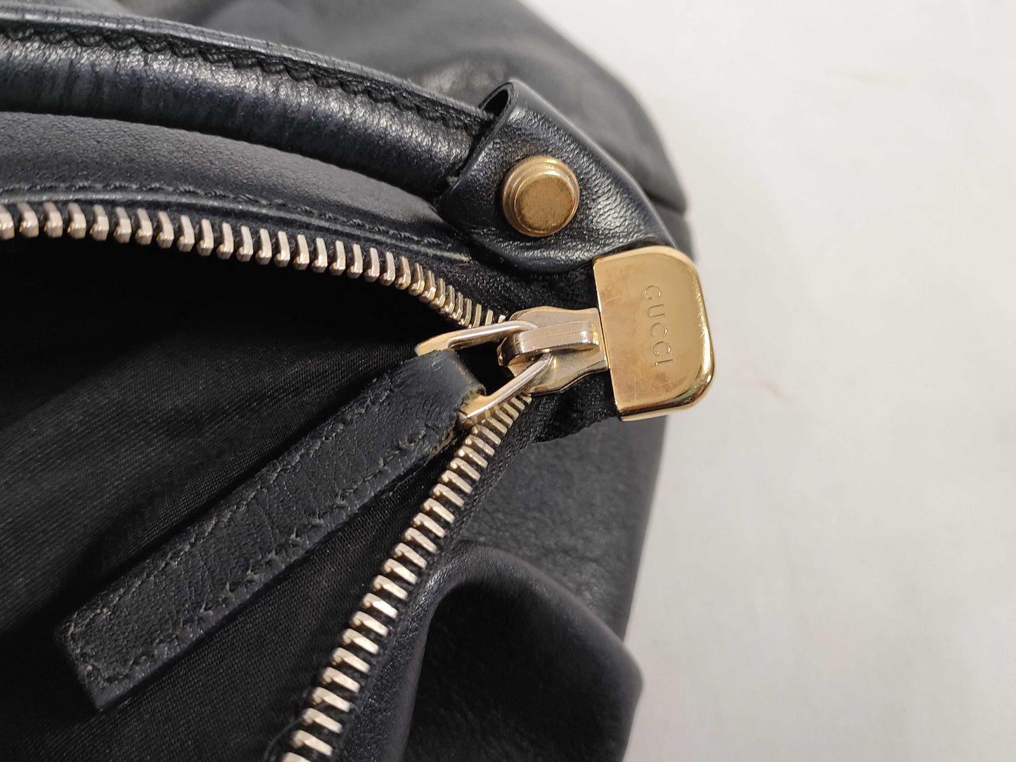GUCCI Abby One-Shoulder Bag in Black Leather 189833 Shoulder Bag