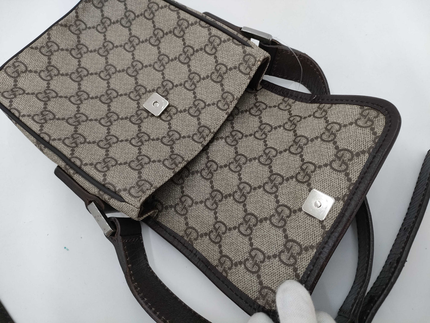 GUCCI GG Supreme 147668 200047 Sherry Shoulder Bag