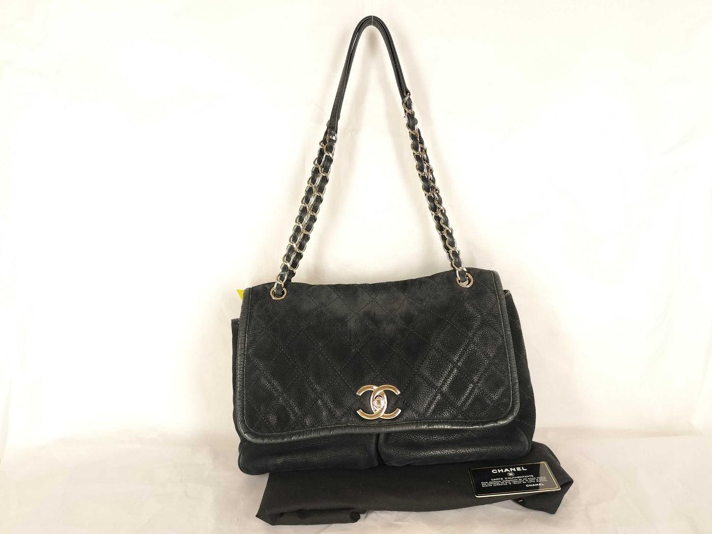 CHANEL 15 Series Turnlock Leather Chain Shoulder Bag
