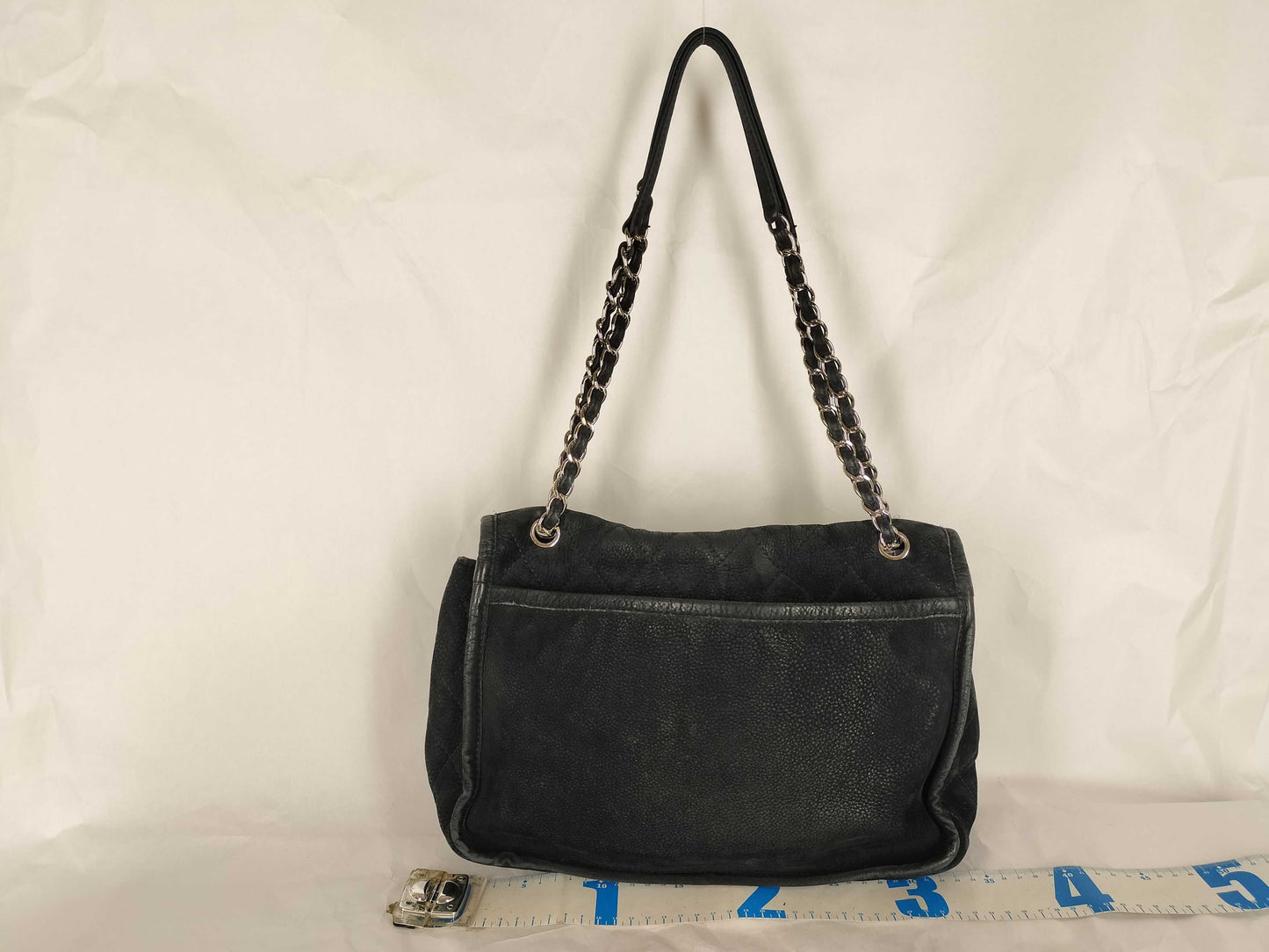 CHANEL 15 Series Turnlock Leather Chain Shoulder Bag