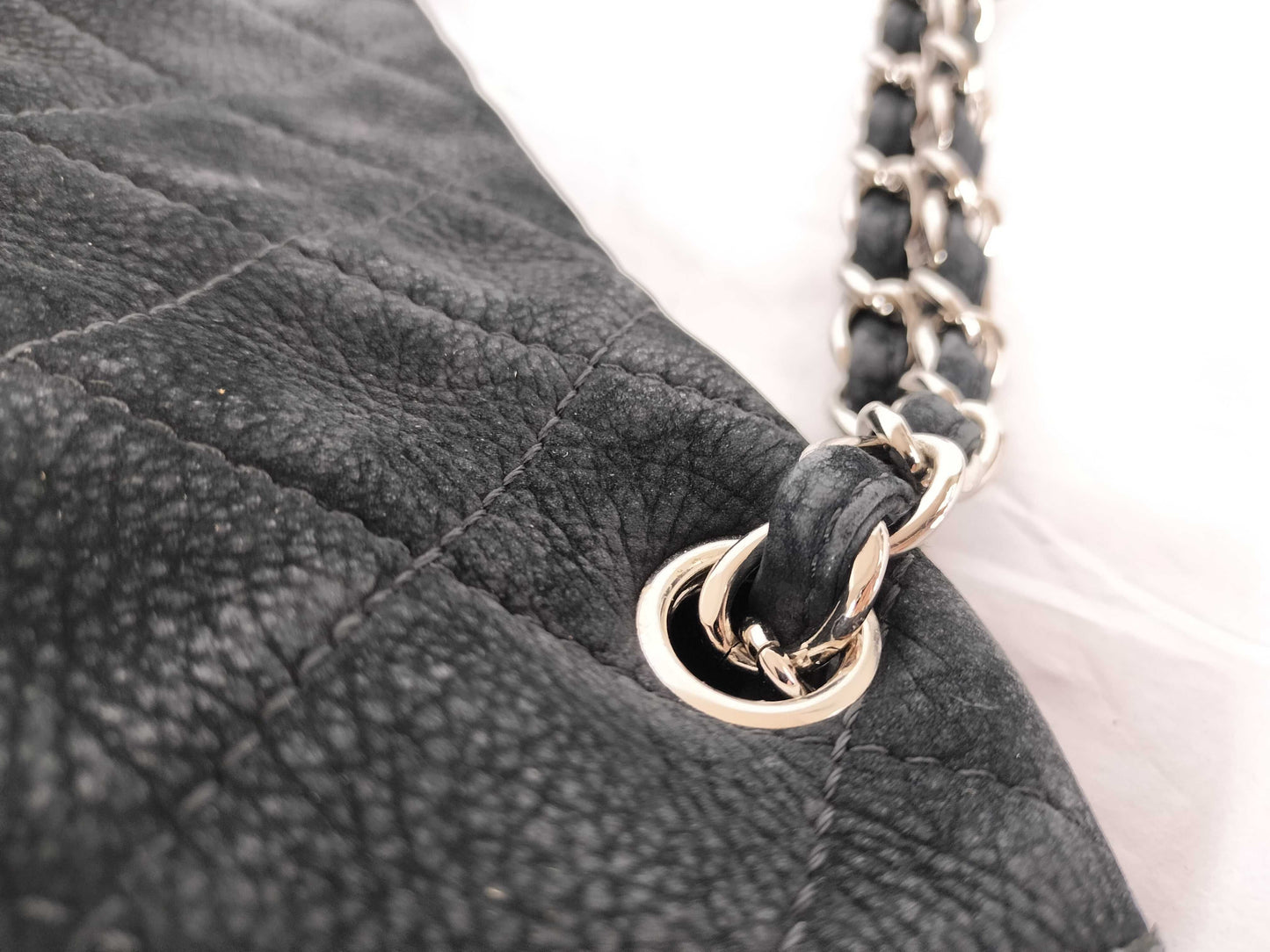CHANEL 15 Series Turnlock Leather Chain Shoulder Bag