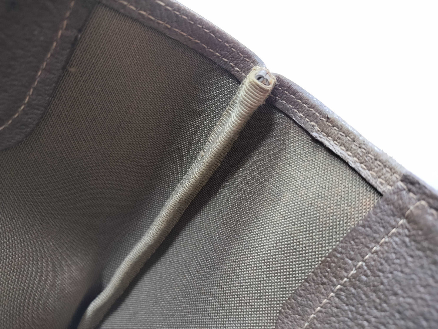 GUCCI 39.02003 GG Supreme PVC Old Sherry Tote Bag