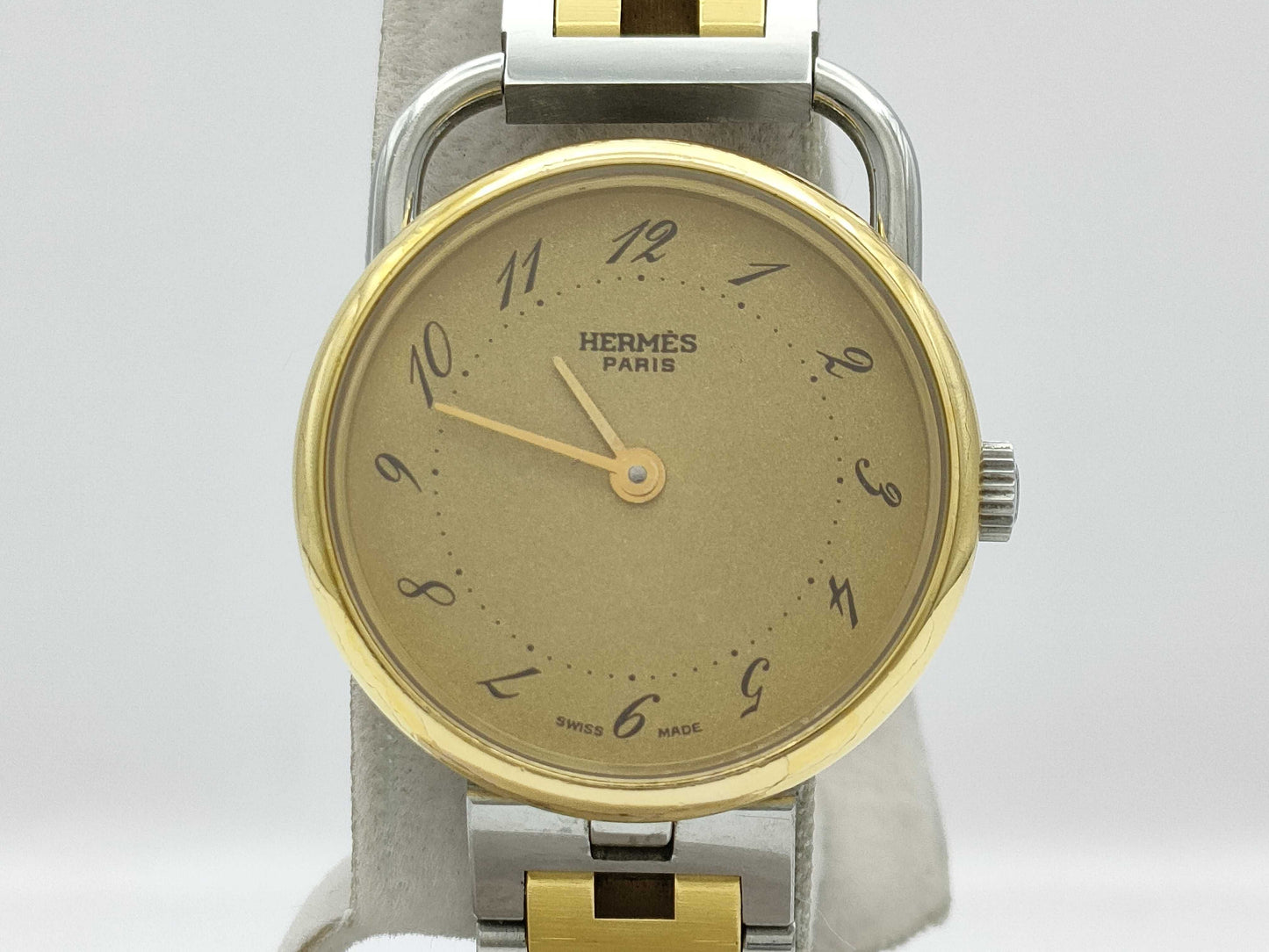 HERMES Arceau Women's Watch, complete with box, warranty, and links