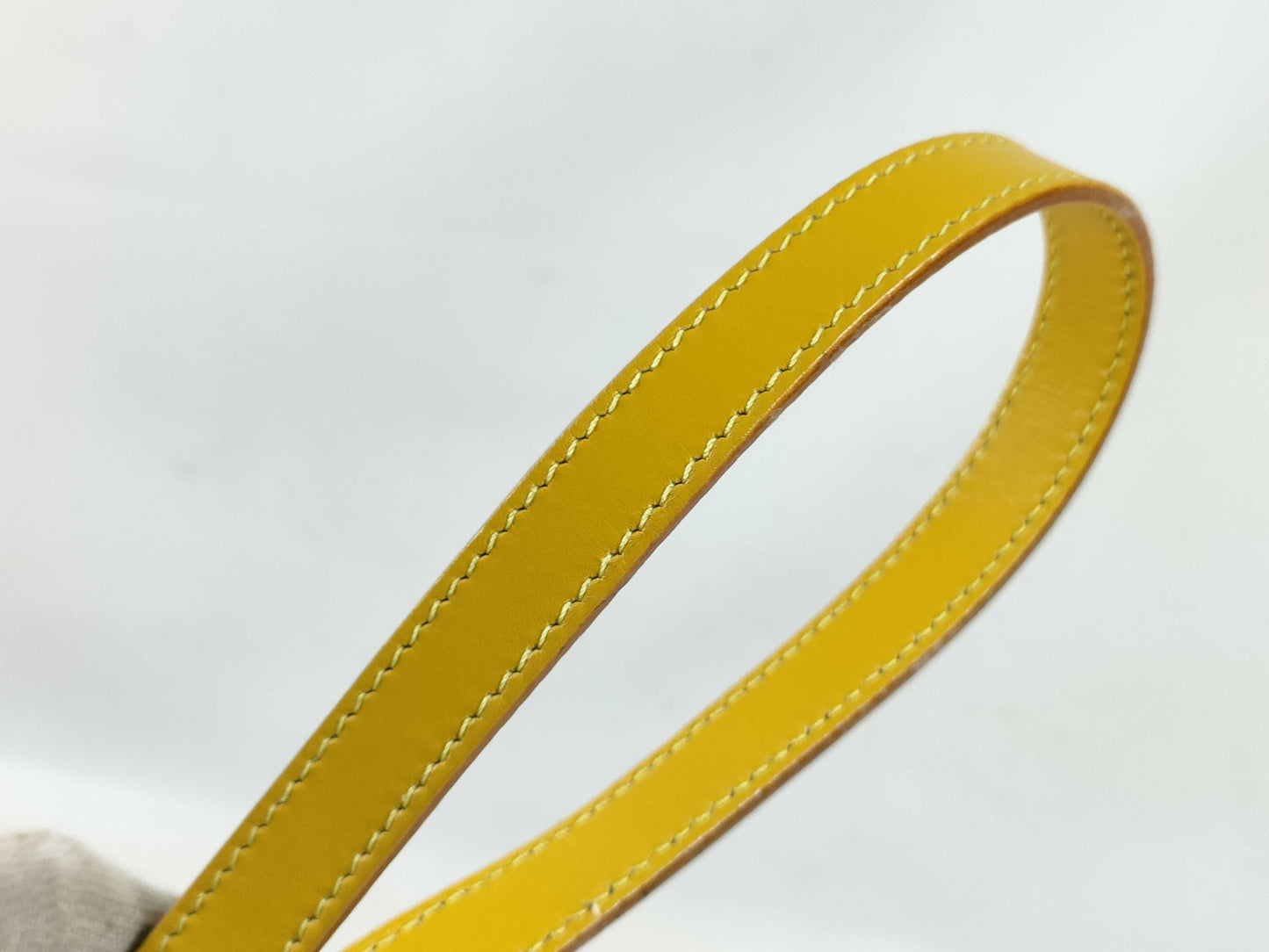 Salvatore Ferragamo Vara Canvas Handbag Yellow AU-21 6155