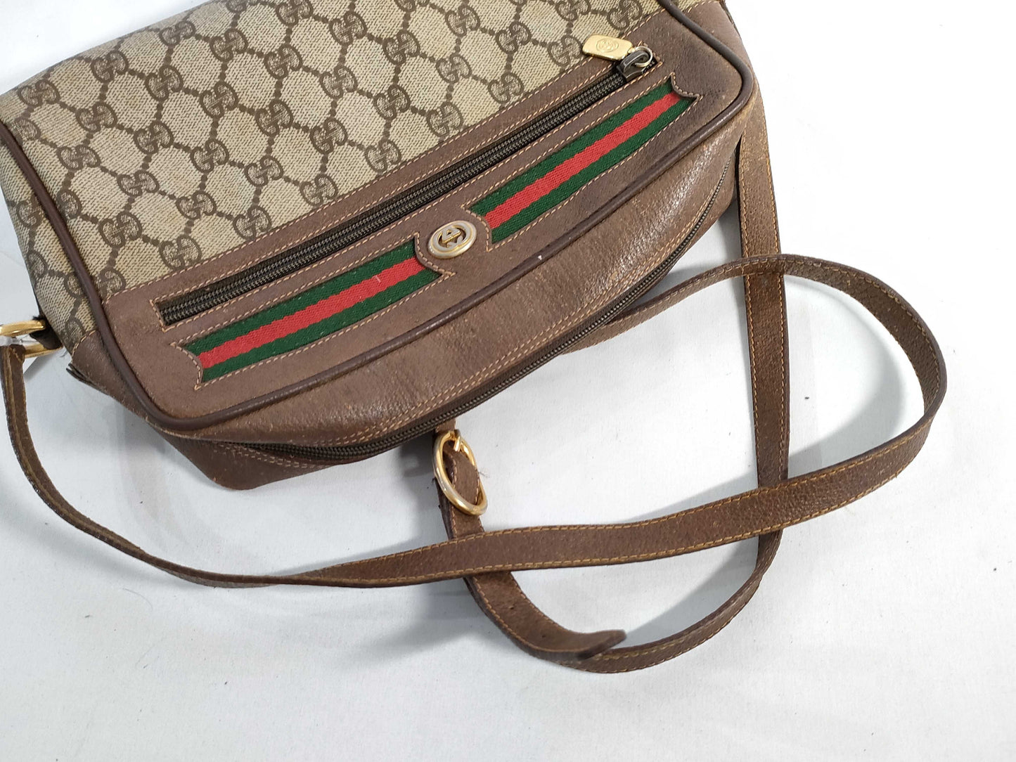 GUCCI GG Supreme Old Sherry Shoulder Bag