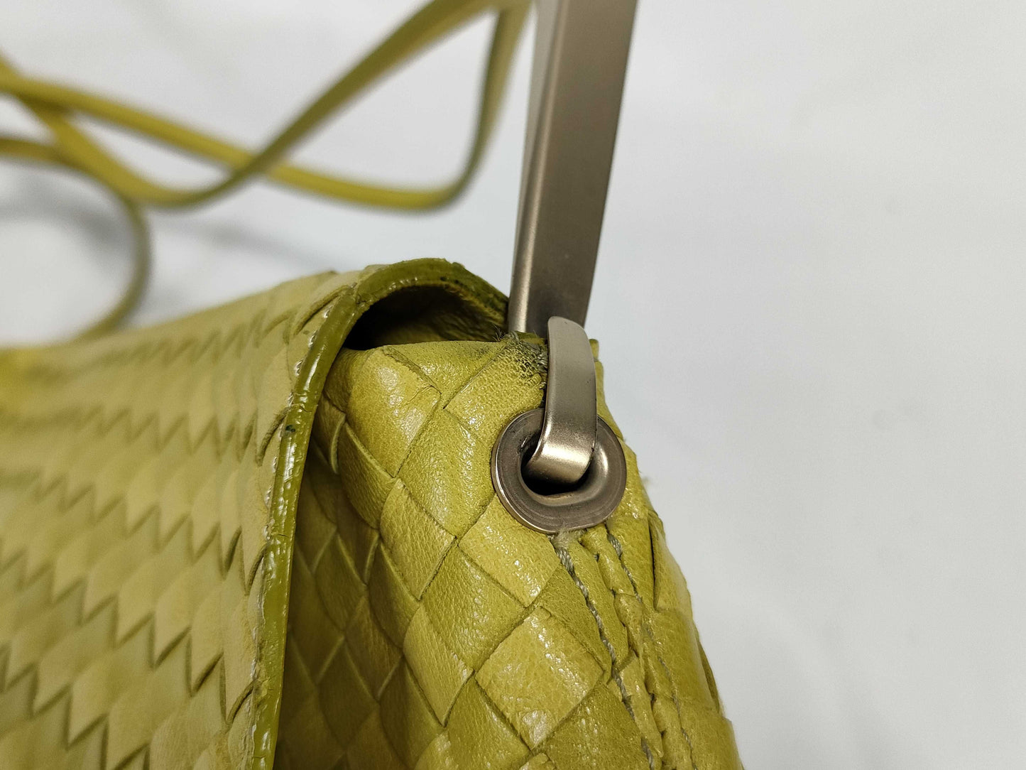 BOTTEGA VENETA Intrecciato Leather One-Shoulder Shoulder Bag