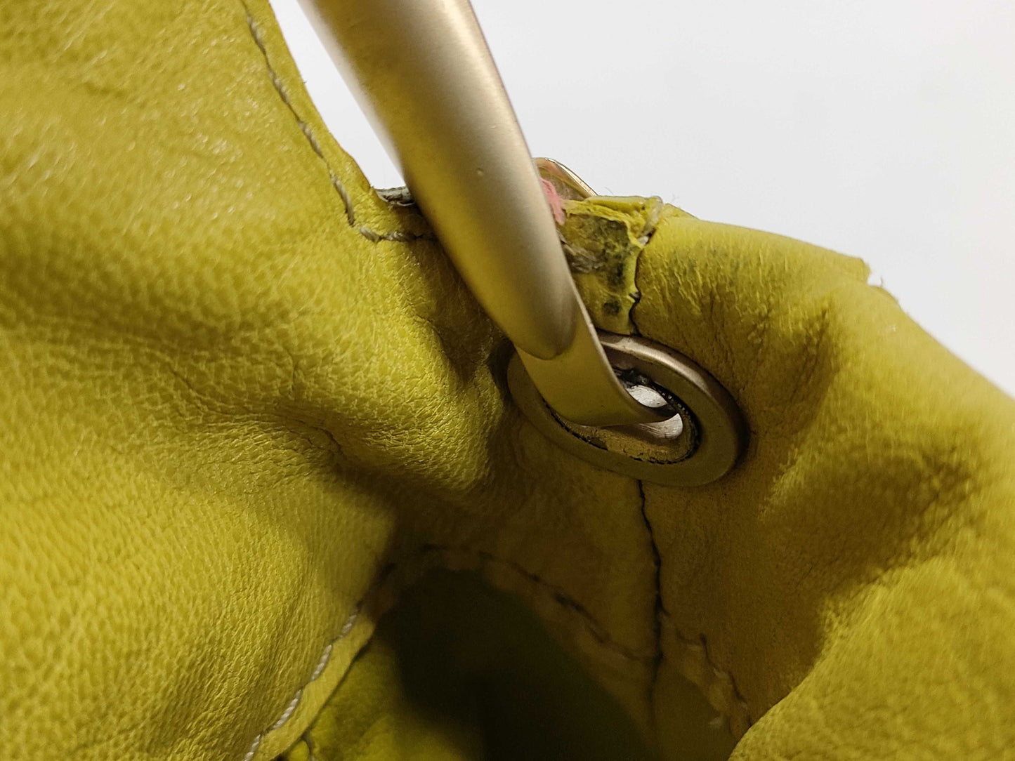 BOTTEGA VENETA Intrecciato Leather One-Shoulder Shoulder Bag