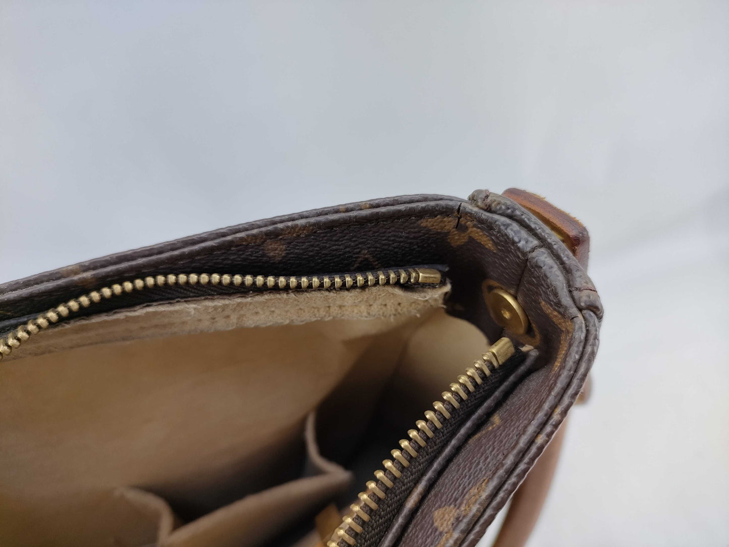 LOUIS VUITTON LM0051 Monogram M51145 Looping GM Shoulder Bag