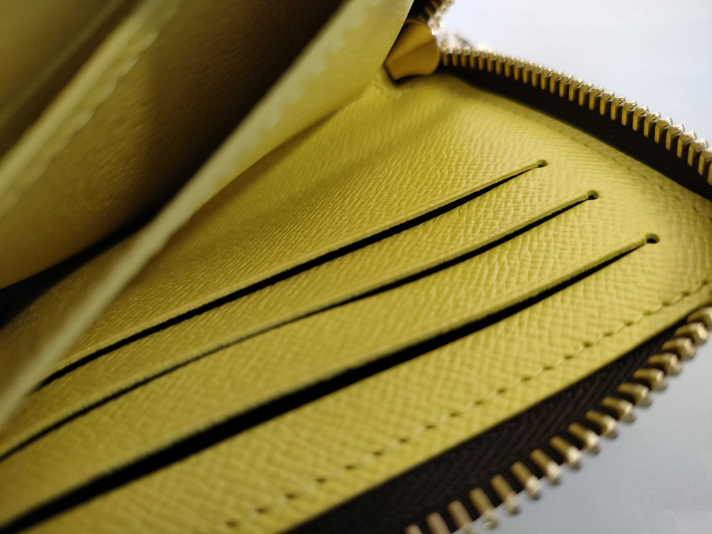 LOUIS VUITTON RFID Verified, Serial Unverifiable, Monogram Portefeuille Noah Compact Tonic Lemon, Japan Exclusive NFC Coin Case