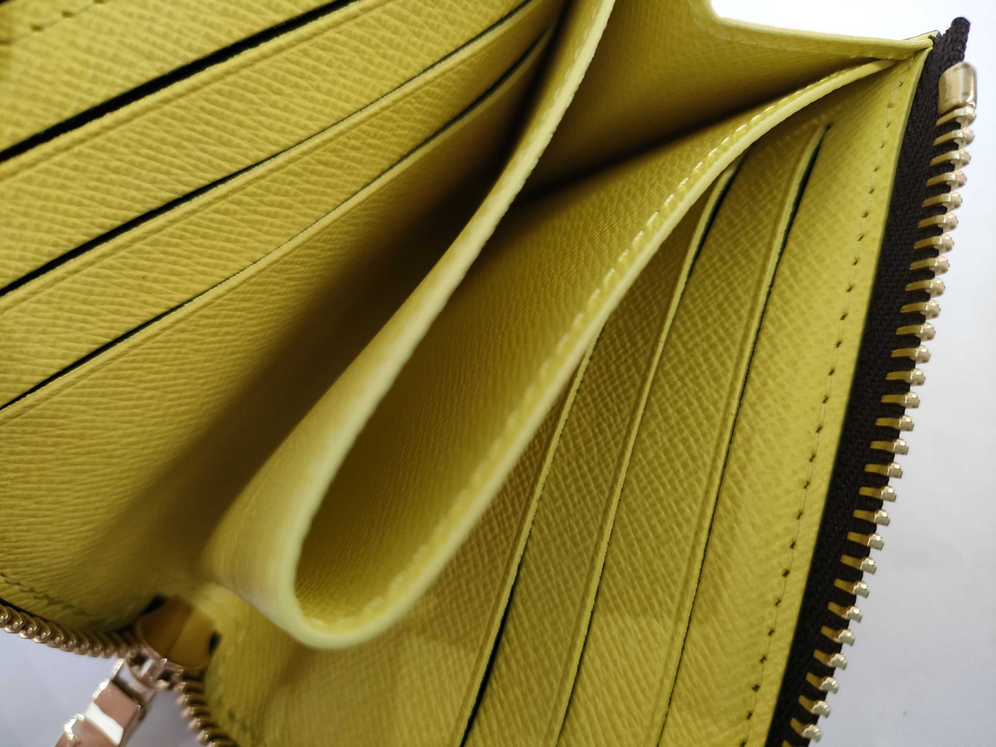 LOUIS VUITTON RFID Verified, Serial Unverifiable, Monogram Portefeuille Noah Compact Tonic Lemon, Japan Exclusive NFC Coin Case