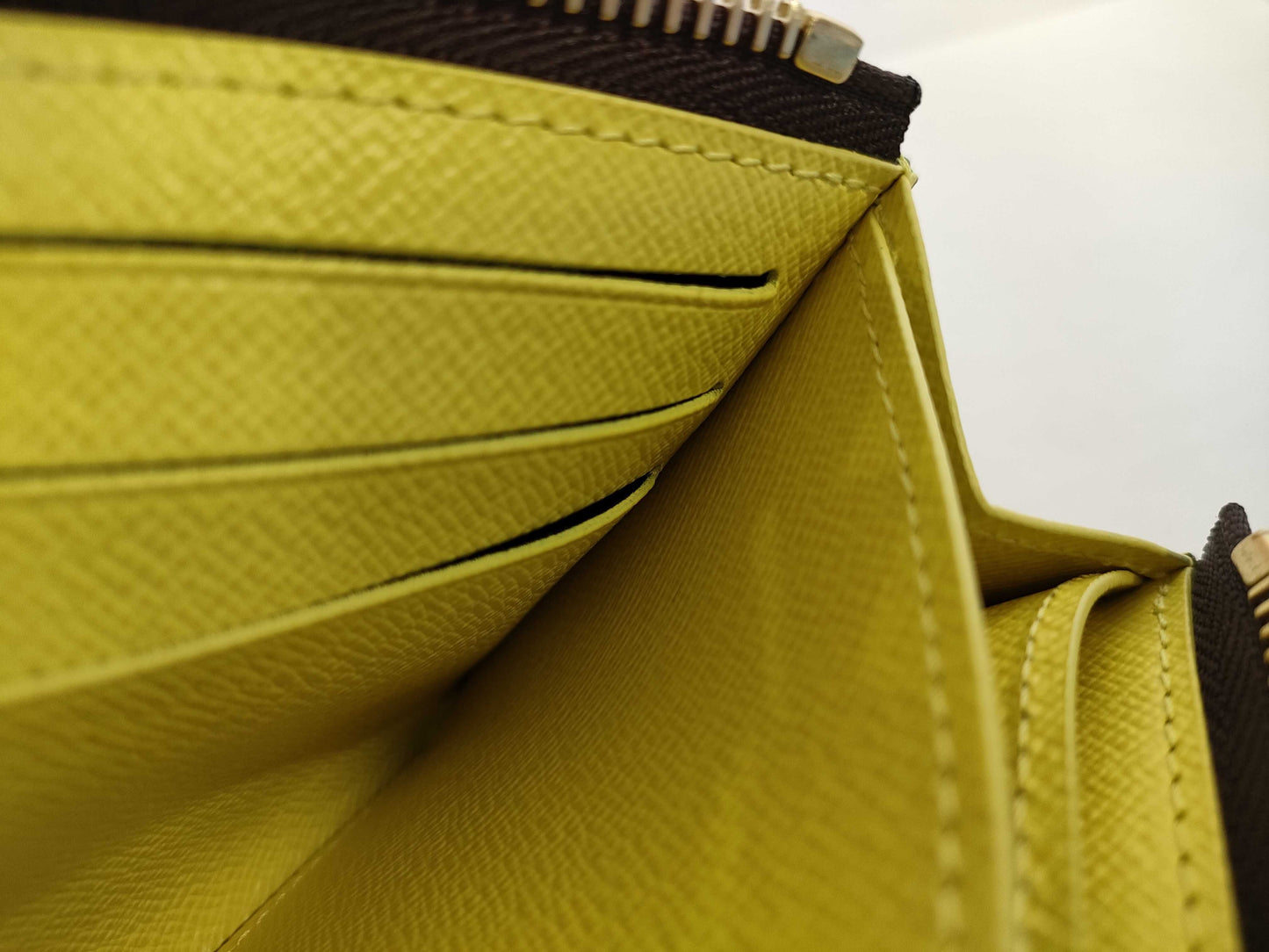 LOUIS VUITTON RFID Verified, Serial Unverifiable, Monogram Portefeuille Noah Compact Tonic Lemon, Japan Exclusive NFC Coin Case