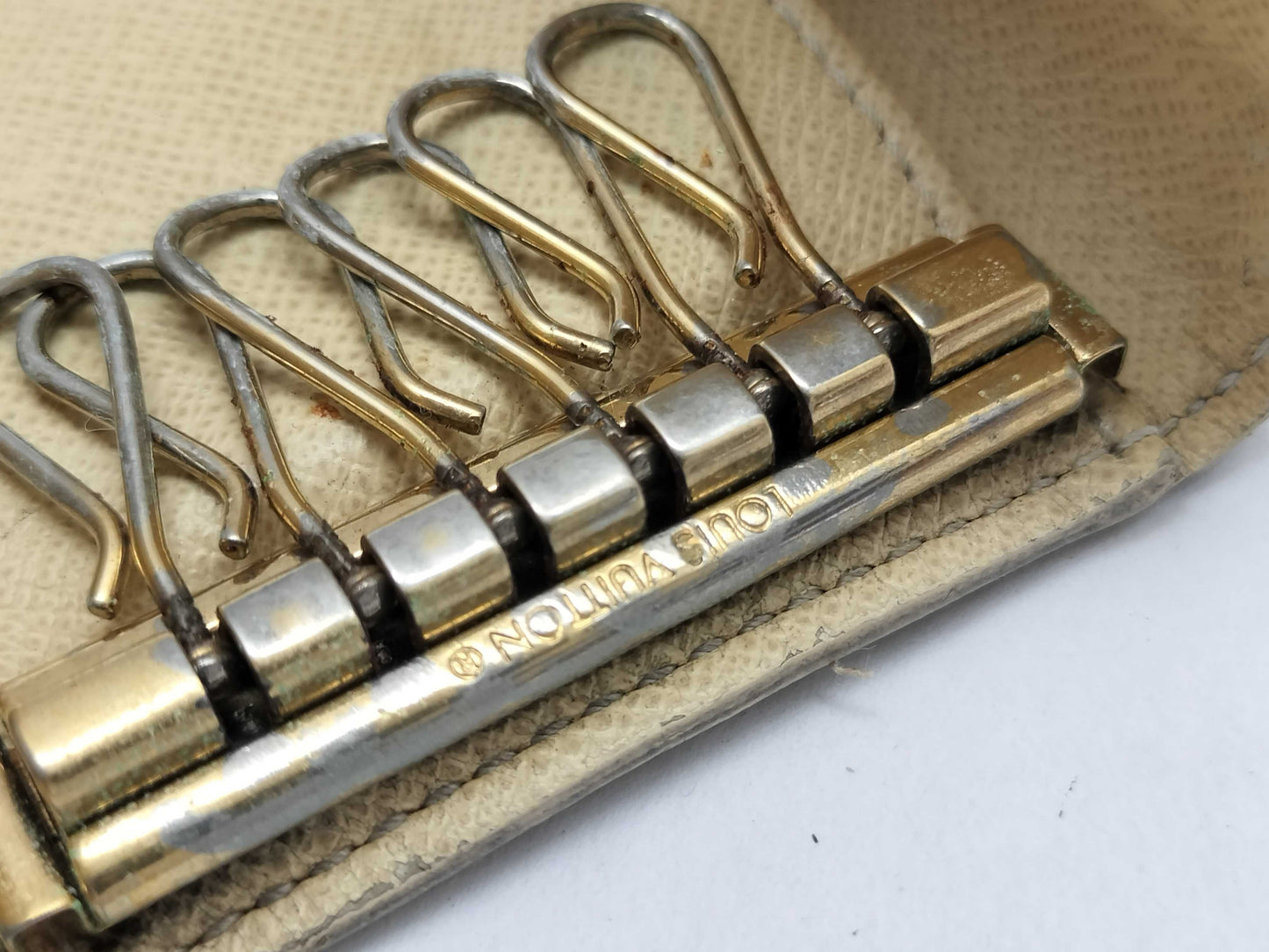 LOUIS VUITTON CT2037 Damier Azur Multicle 6 N62630 Key Case/Key Holder
