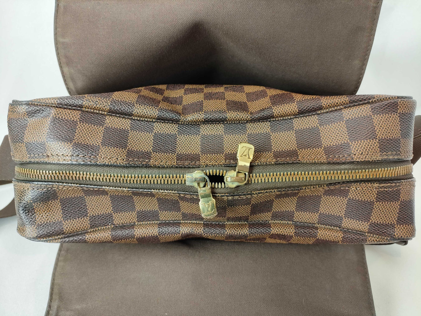 LOUIS VUITTON RFID Unavailable SR4180 Damier Naviglio N45255 Shoulder Bag