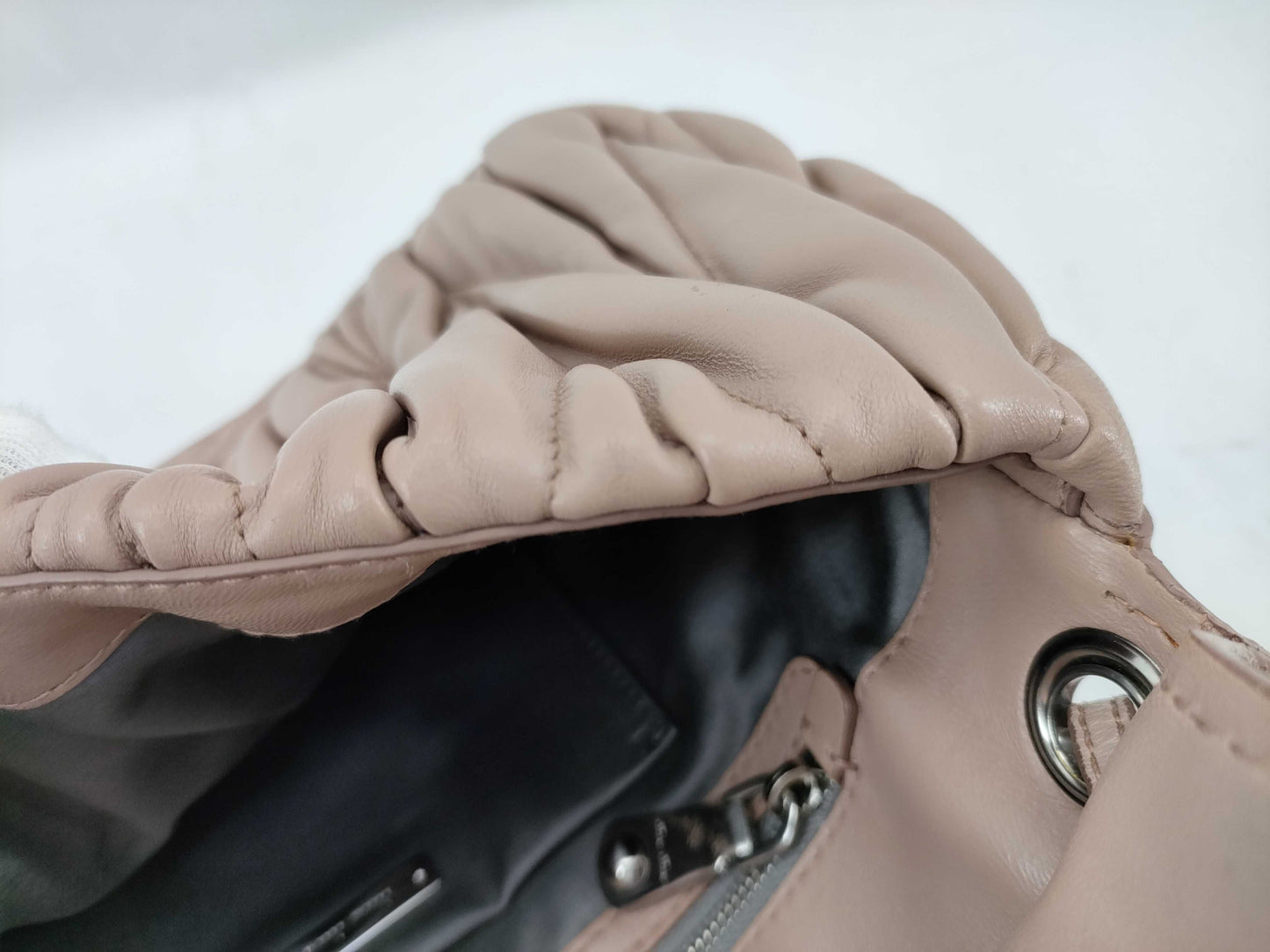 Miu Miu Chain Shoulder Bag Pink Shoulder Bag