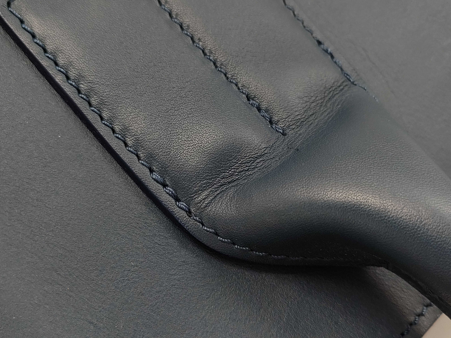 HIROFU HIROFU Leather Handbag