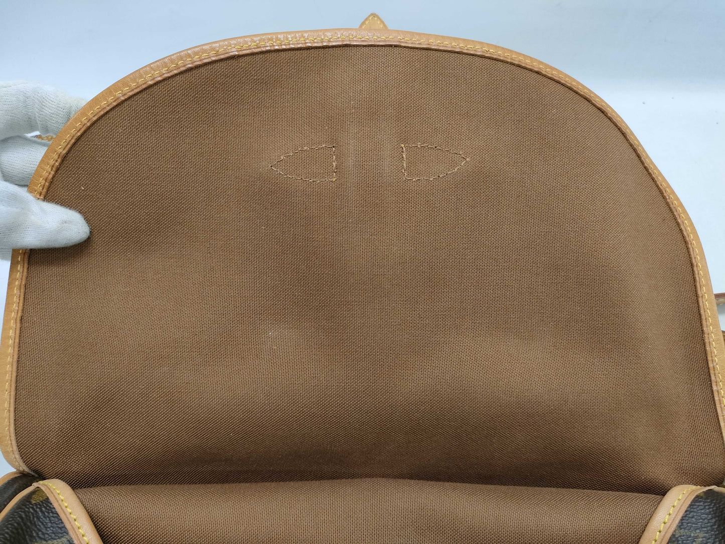 LOUIS VUITTON Monogram M42256 Saumur 30 Shoulder Bag