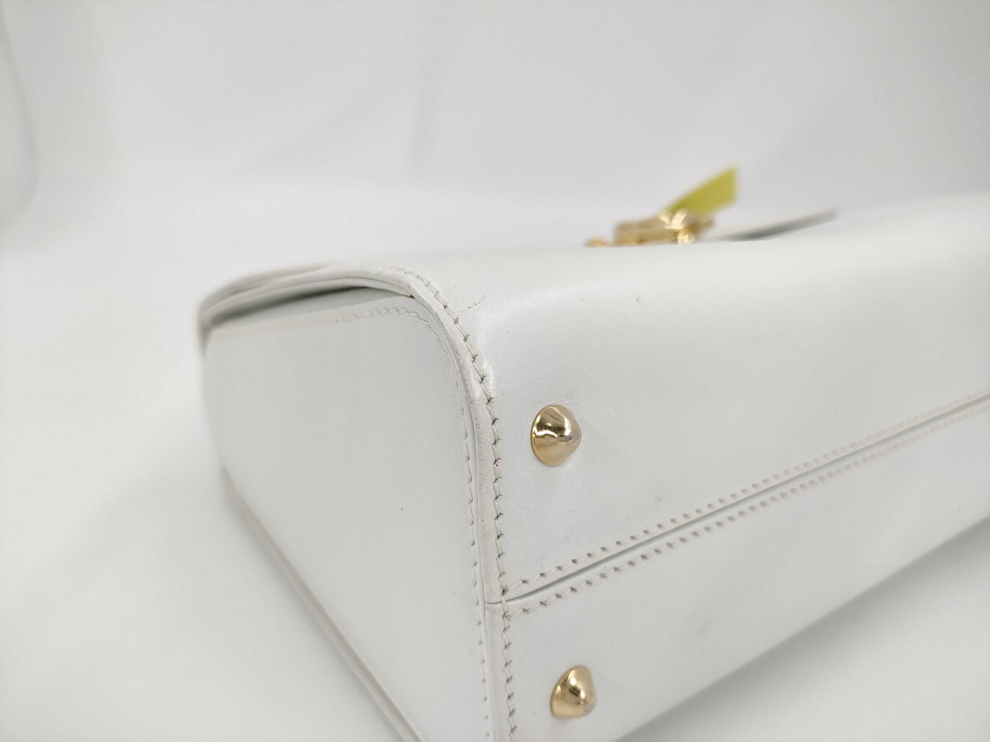 BALLY Leather Handbag