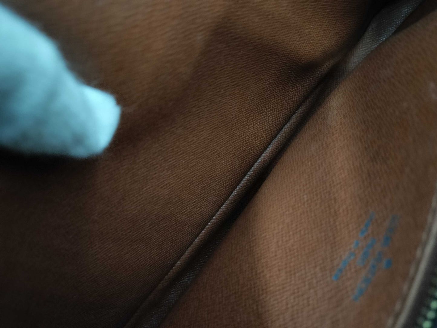 LOUIS VUITTON Monogram Marly Dragonne Second Bag