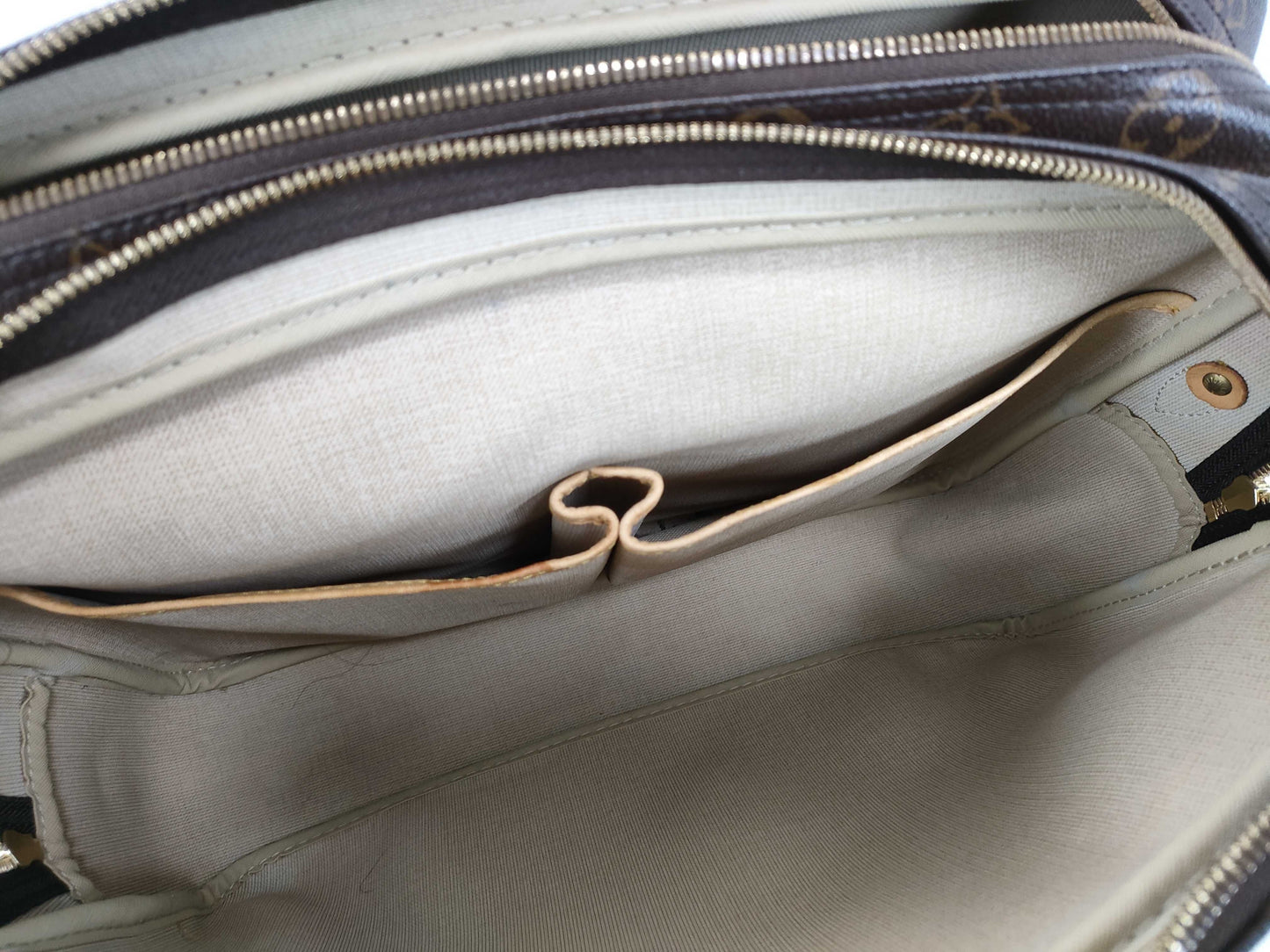 LOUIS VUITTON Monogram M45252 Reporter GM Shoulder Bag with Junk Shoulder Part