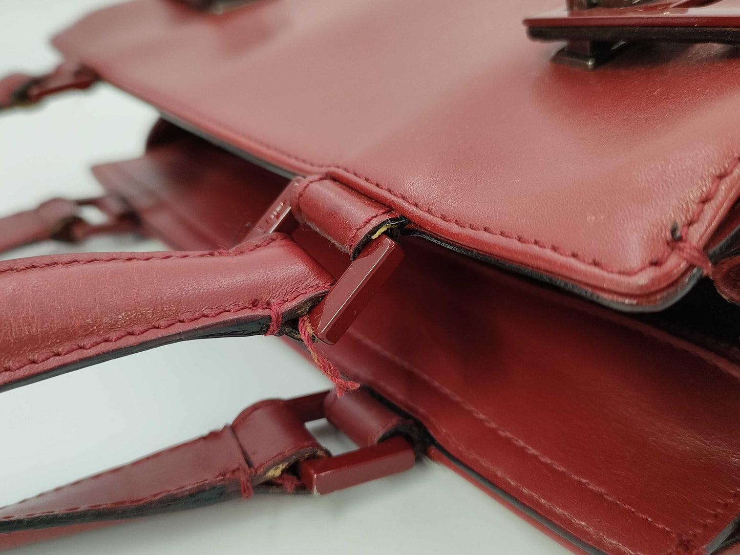 Salvatore Ferragamo Gancini 2-way handbag