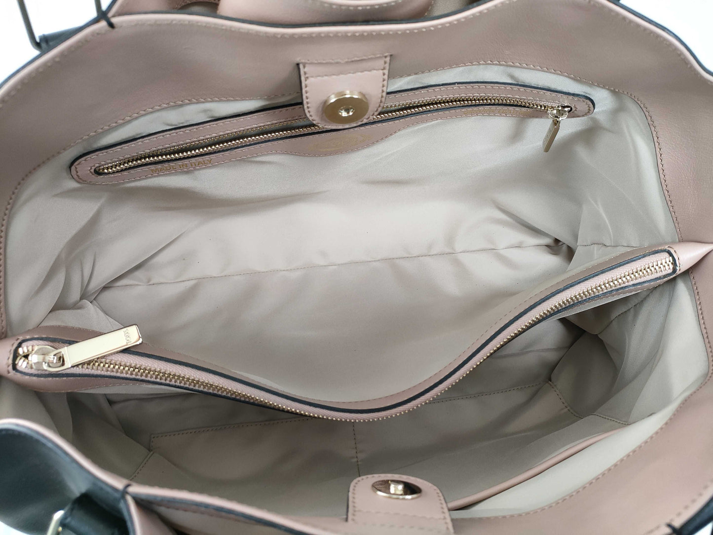 TOD'S Handbag Leather Handbag