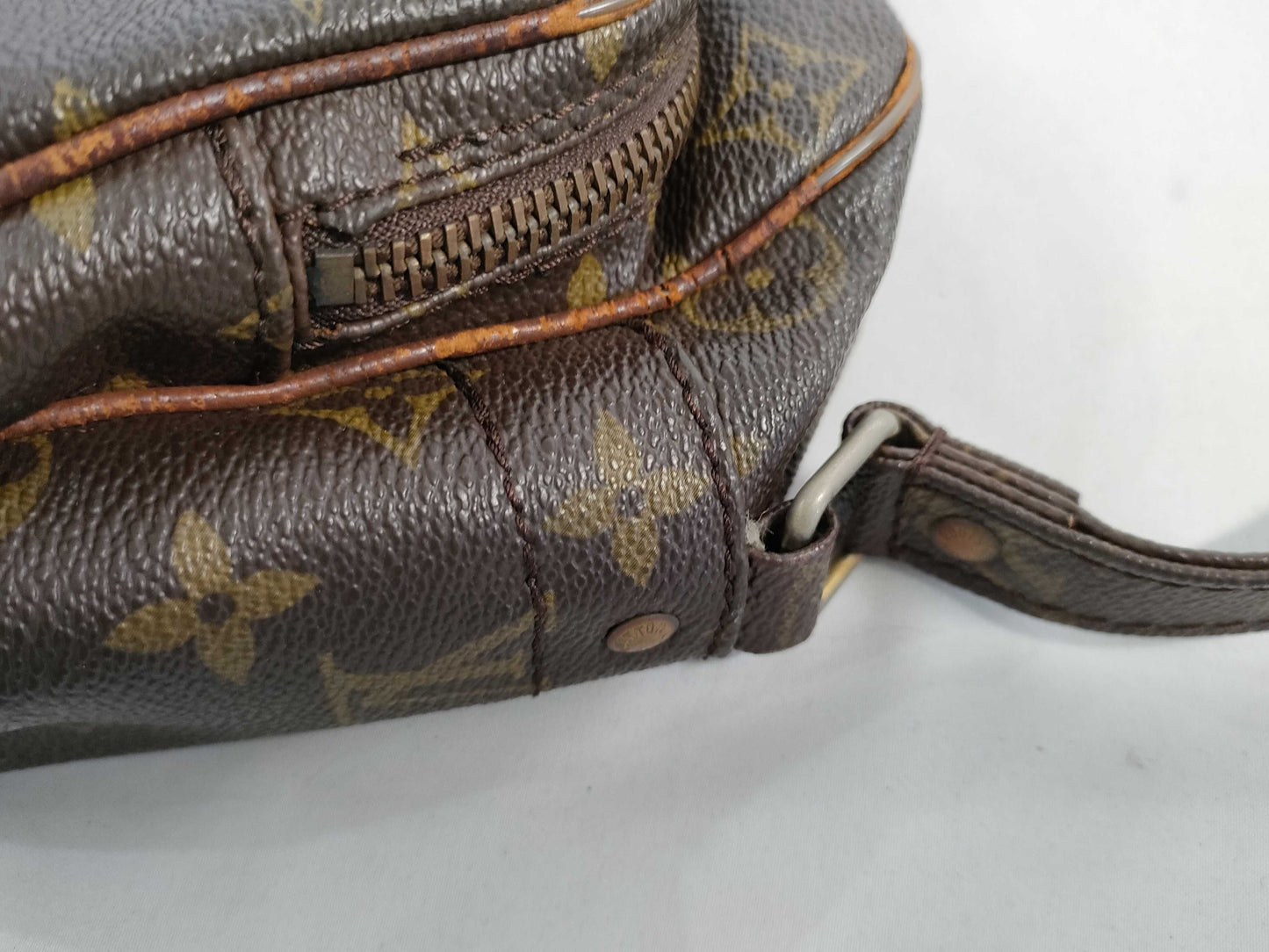 LOUIS VUITTON RFID verification failed. Serial number verification failed. Monogram M45244 Nile Shoulder Bag.