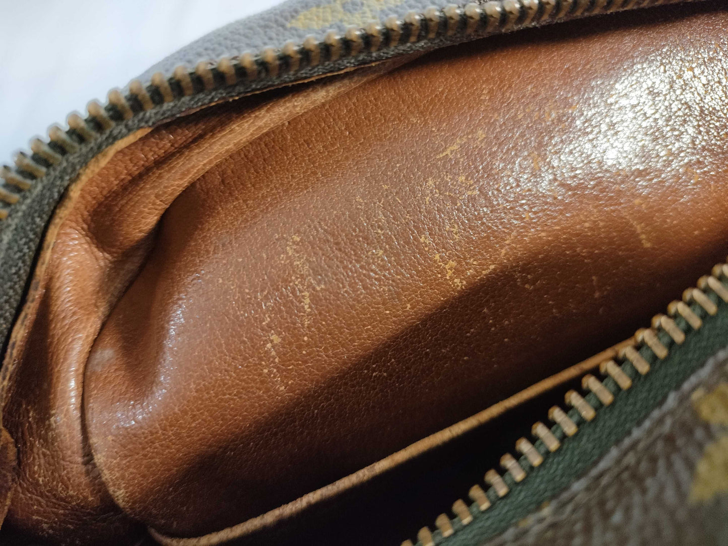 LOUIS VUITTON RFID verification failed. Serial number verification failed. Monogram M45244 Nile Shoulder Bag.