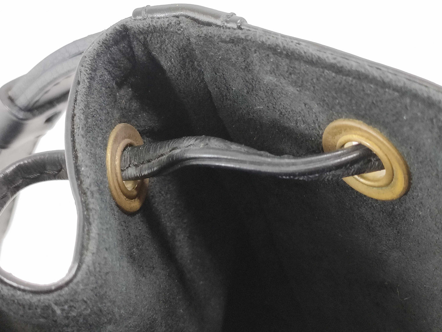 LOUIS VUITTON Unidentified Epi Noe Black Shoulder Bag