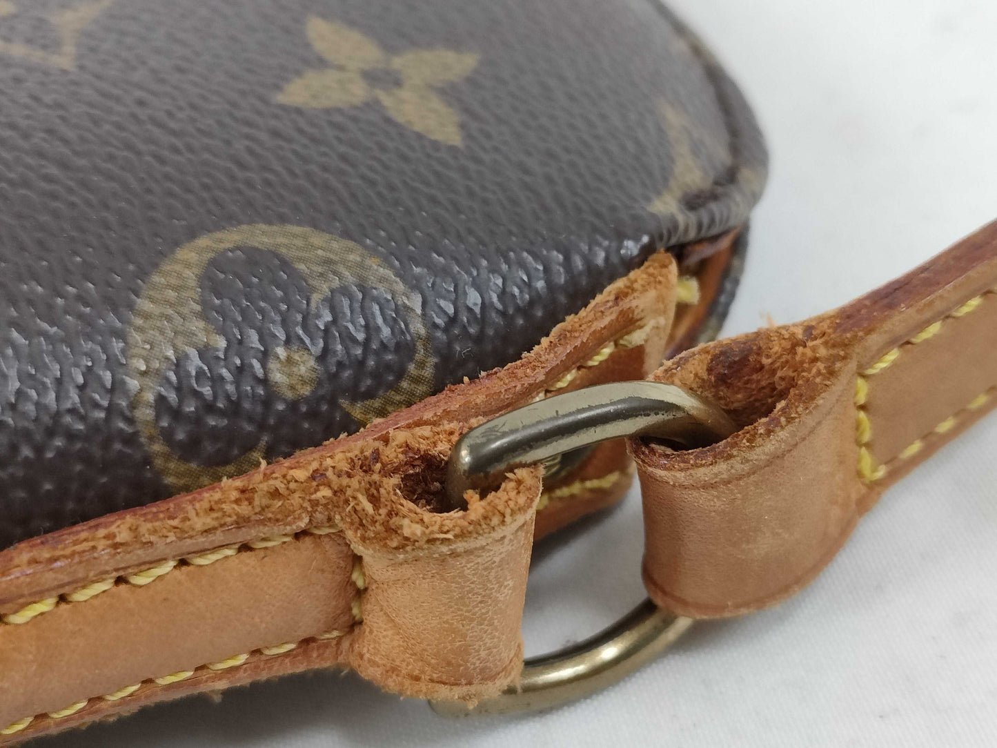 LOUIS VUITTON Monogram M51290 Drouot Shoulder Bag