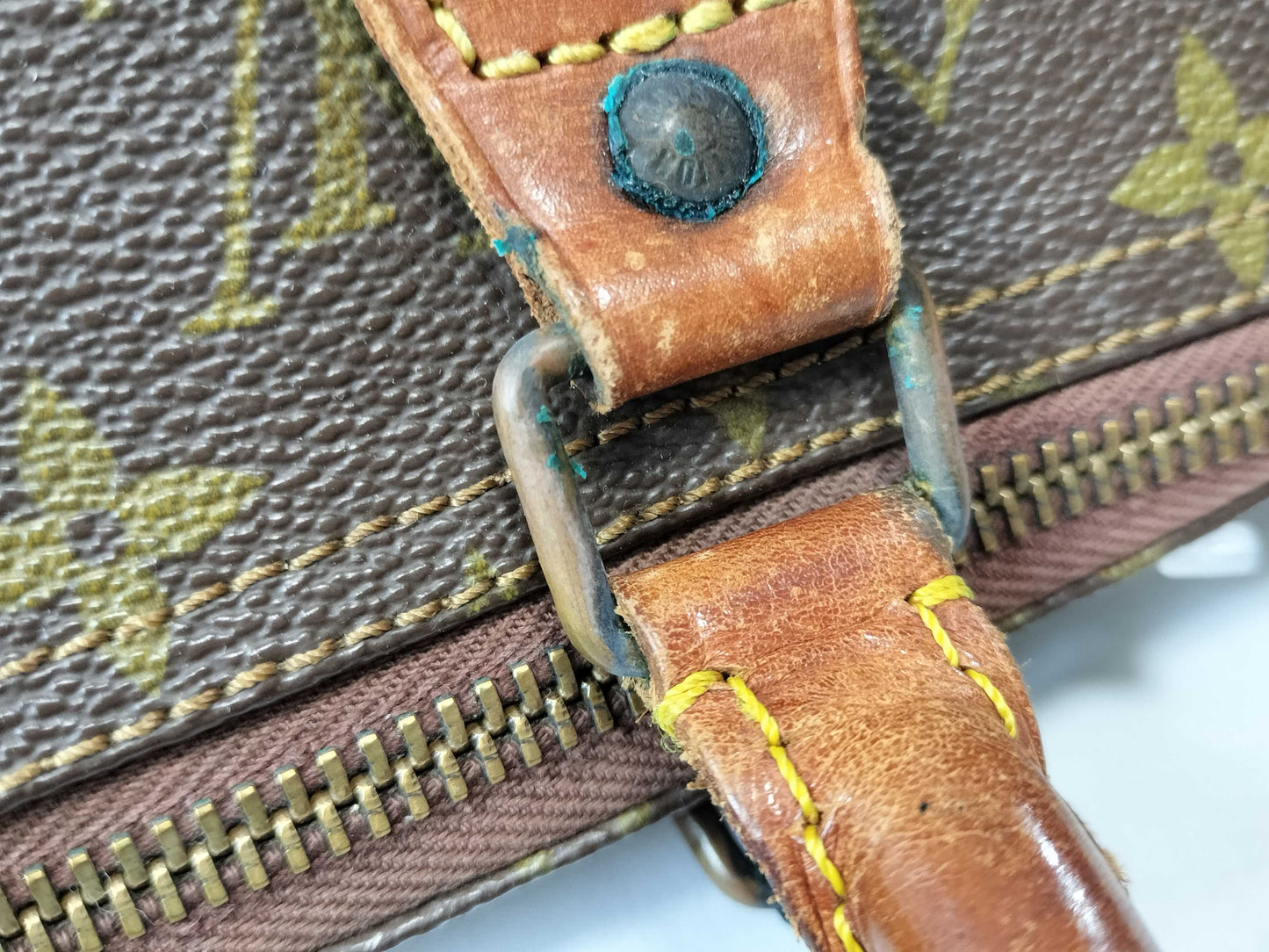 LOUIS VUITTON Monogram M41107 Speedy 35 Boston Bag