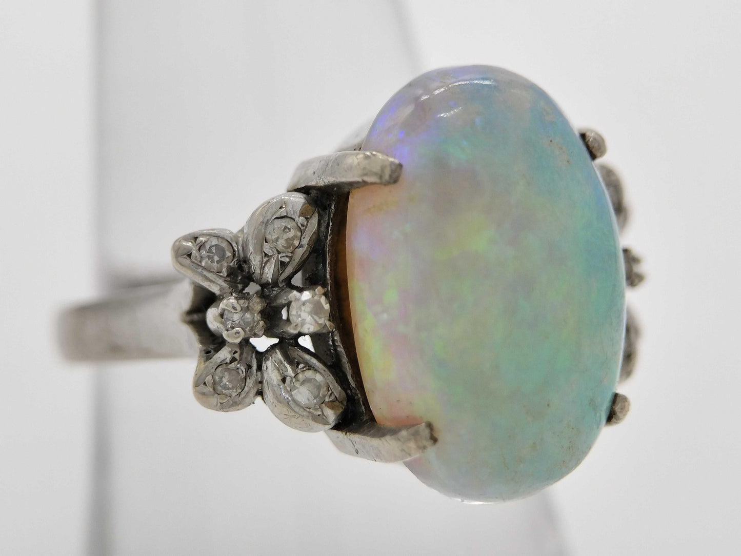 Opal and Diamond K4 7.0g Ring