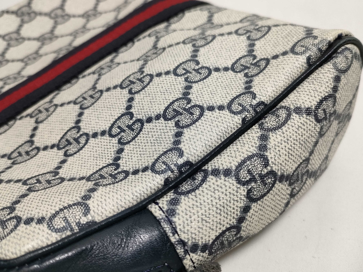 GUCCI GG Supreme Second Bag 010-378 Navy Second Bag
