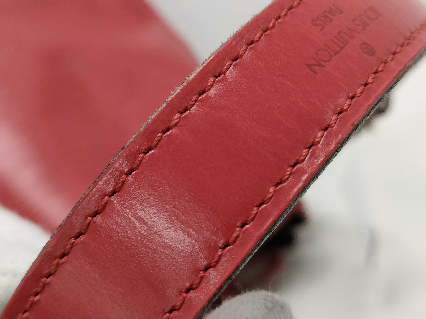 LOUIS VUITTON Epi Petit Noe Shoulder Bag