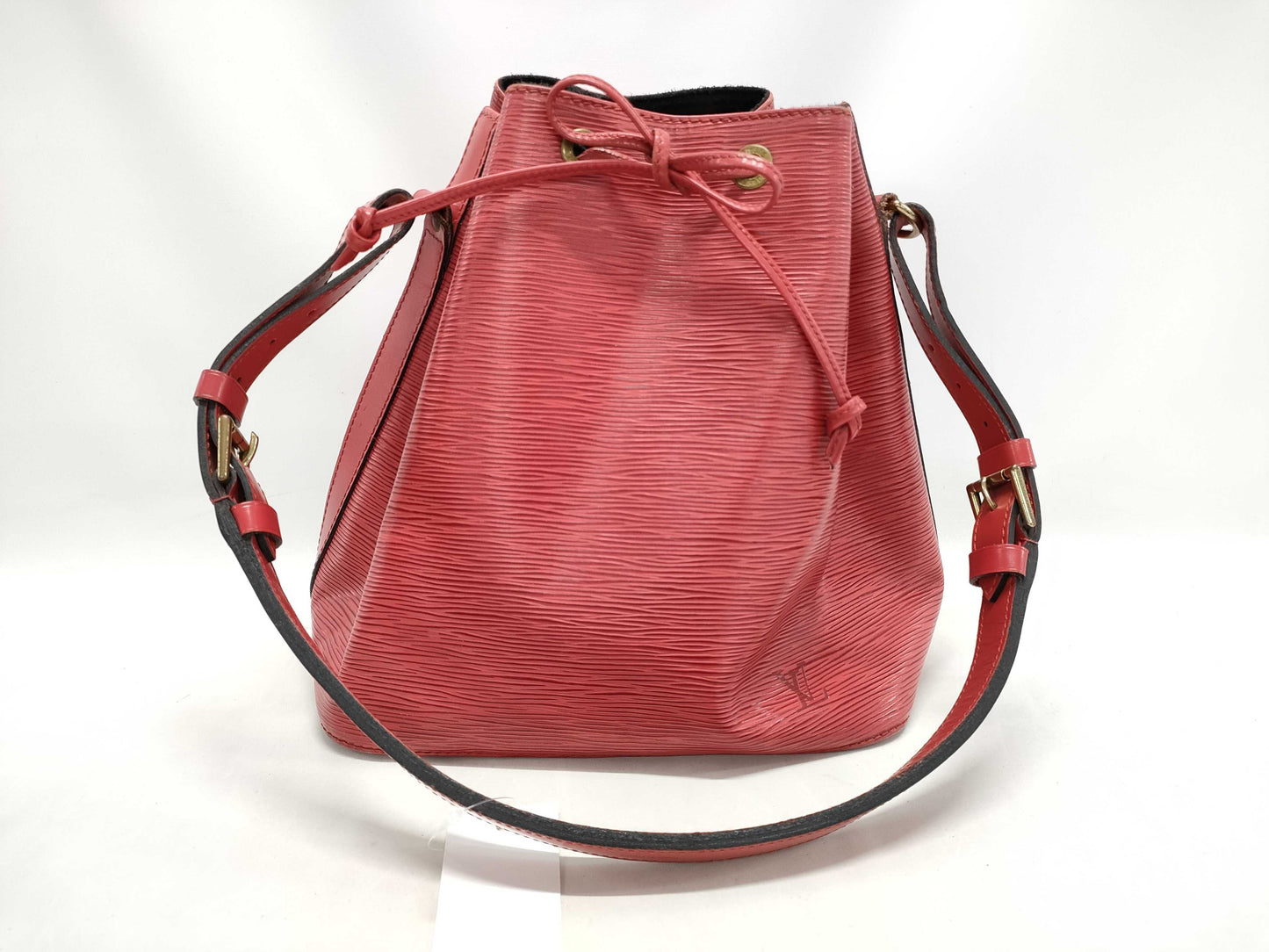 LOUIS VUITTON Epi Petit Noe Shoulder Bag