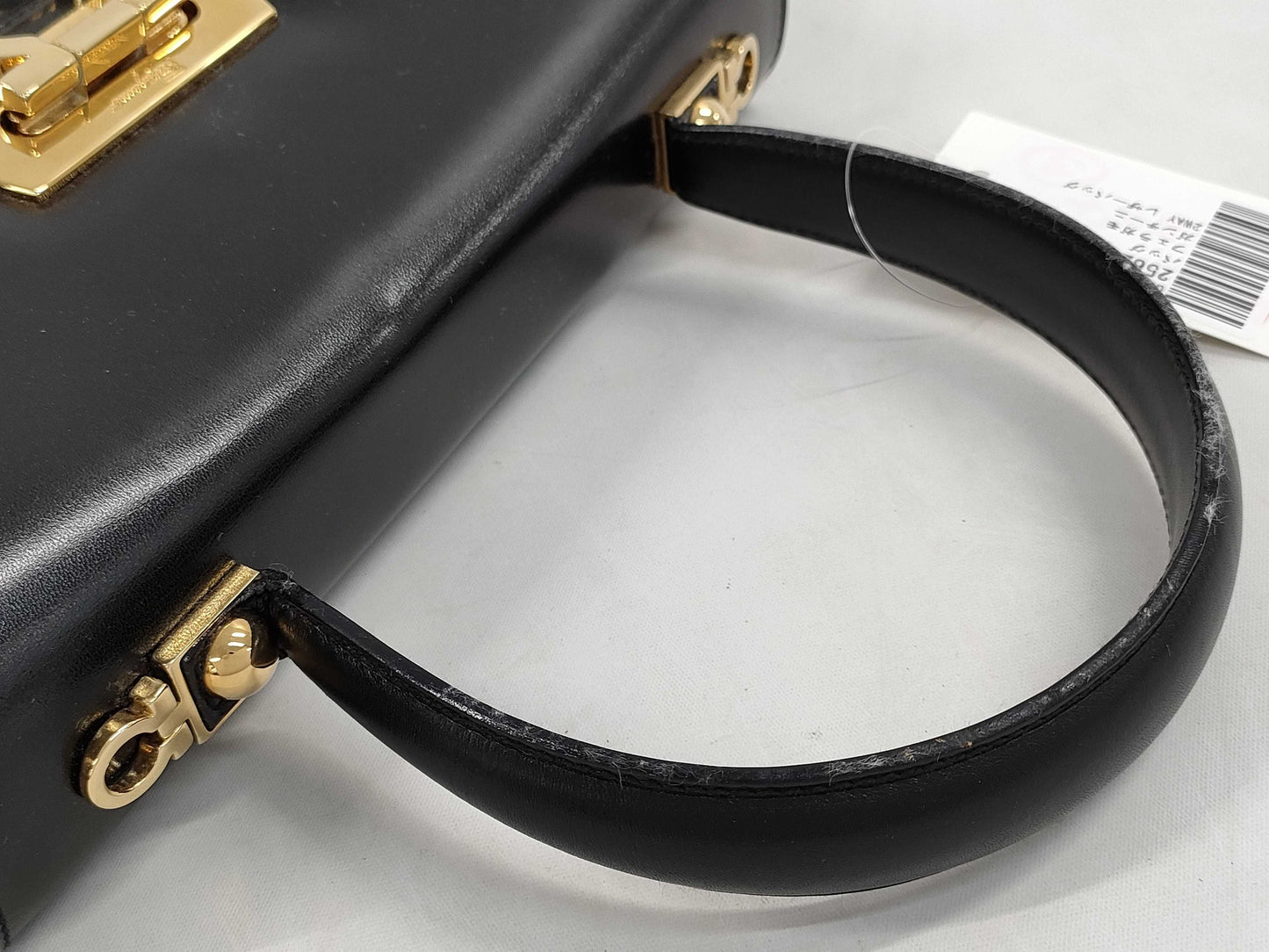 Salvatore Ferragamo Gancini 2-way leather handbag