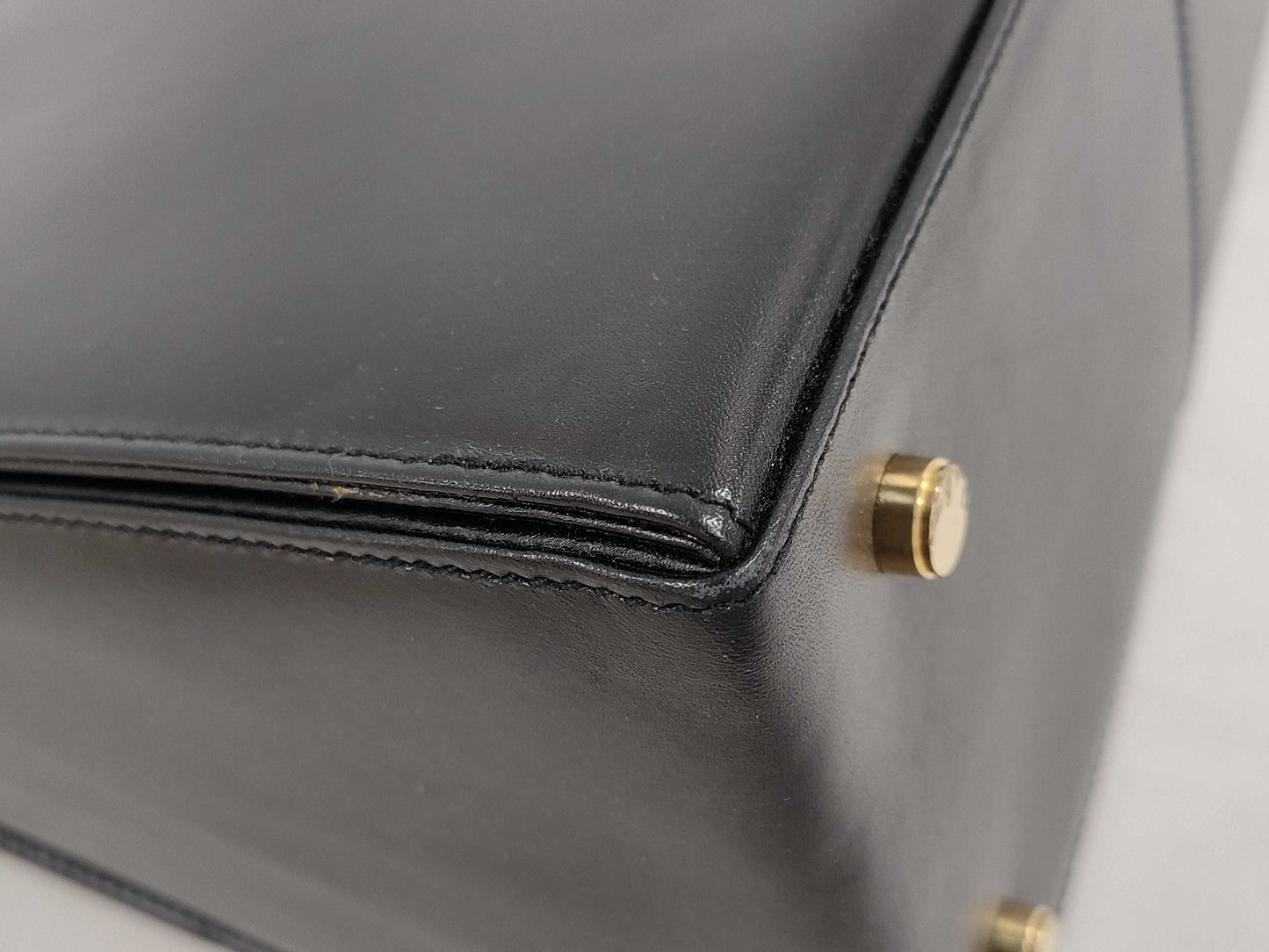 Salvatore Ferragamo Gancini 2-way leather handbag