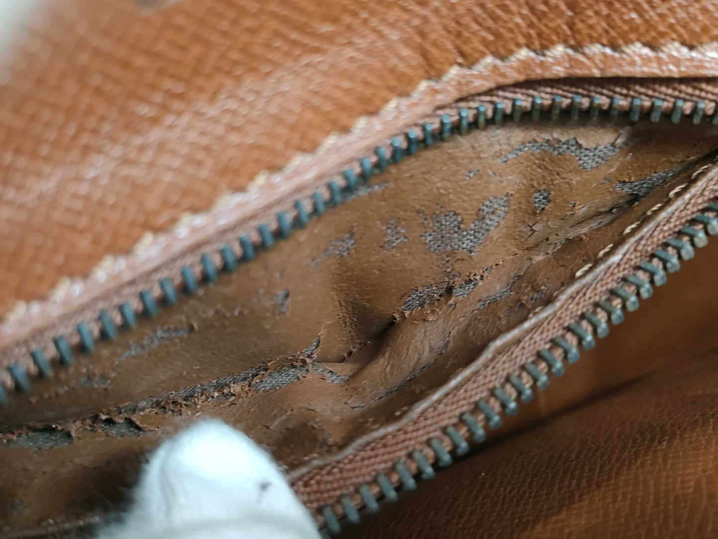 LOUIS VUITTON Monogram M40646 Chantilly PM Shoulder Bag