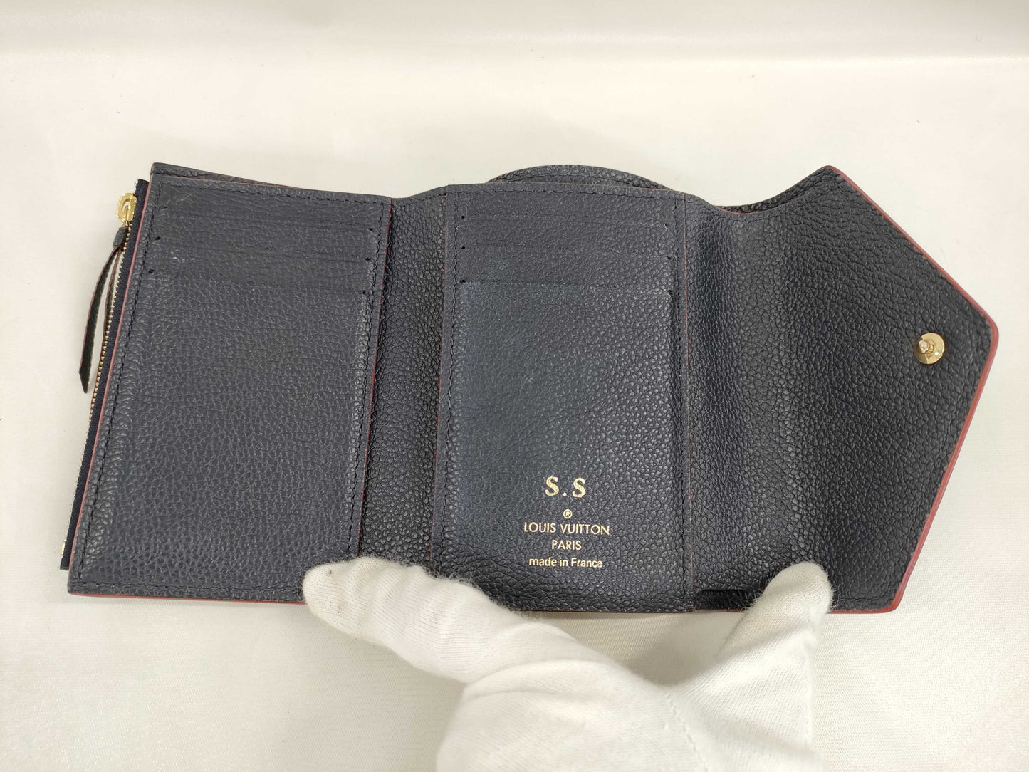 LOUIS VUITTON Monogram Empreinte Portefeuille Victorine Initial Wallet